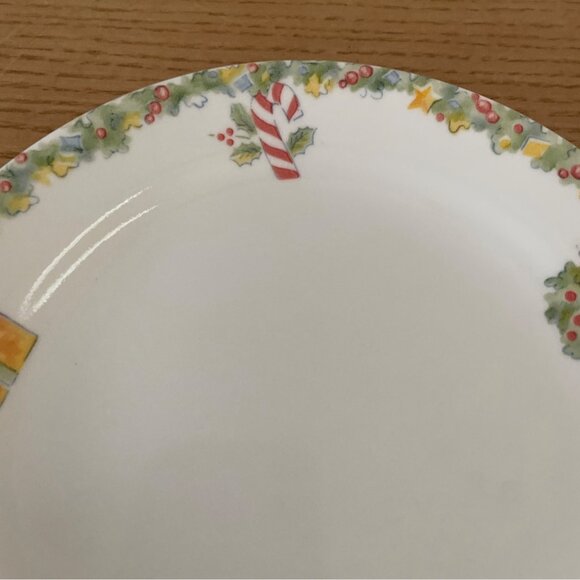 Corelle Corning Christmas Joy Salad Dessert Appetizer Plate 7.5 in 1990s Set 4 - Picture 5 of 8